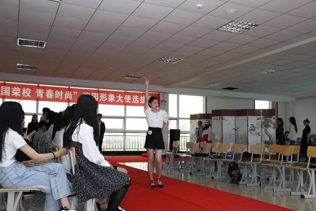 龙南市外贸稳中有进
