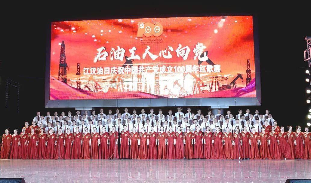 春节期间哈尔滨游客量将保持高位,松花江:40多种江面娱乐项目齐上阵